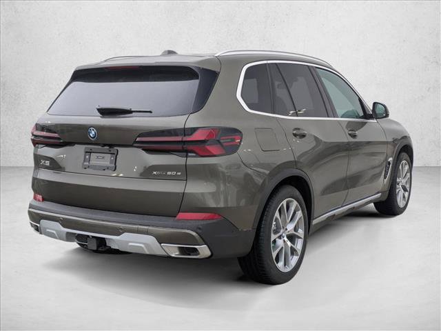 Certified 2026 BMW X5 xDrive50e AWD/4WD image 2