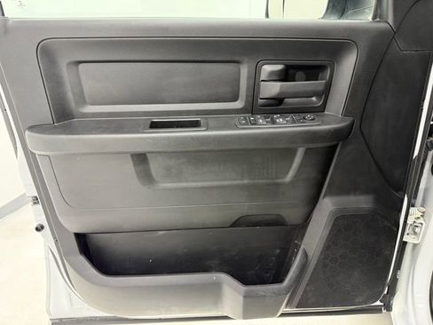 Used 2022 RAM 1500 Tradesman w/ Chrome Appearance Group AWD/4WD image 28