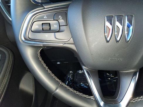 Used 2025 Buick Encore GX Preferred image 23