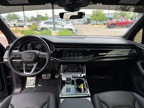 Used 2023 Audi Q7 3.0T Premium Plus w/ Premium Plus Package AWD/4WD image 12