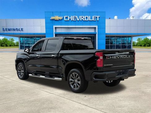 Used 2022 Chevrolet Silverado 1500 RST RWD image 3