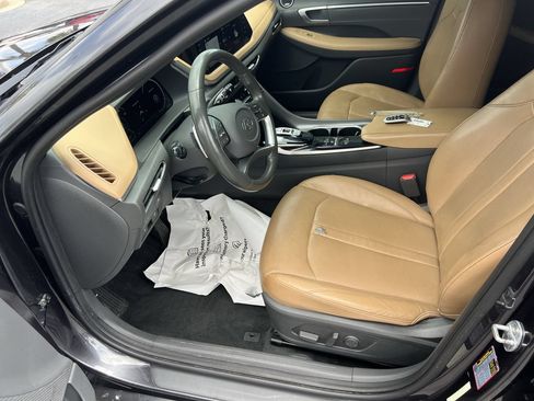 Used 2021 Hyundai Sonata Limited FWD image 16