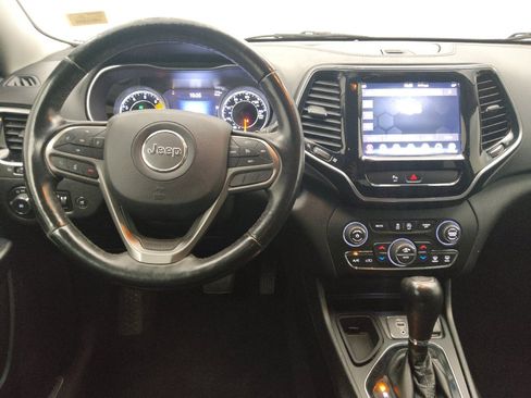 Used 2019 Jeep Cherokee Limited FWD image 22