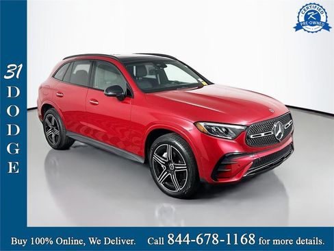 Used 2025 Mercedes-Benz GLC 300 4MATIC image 1