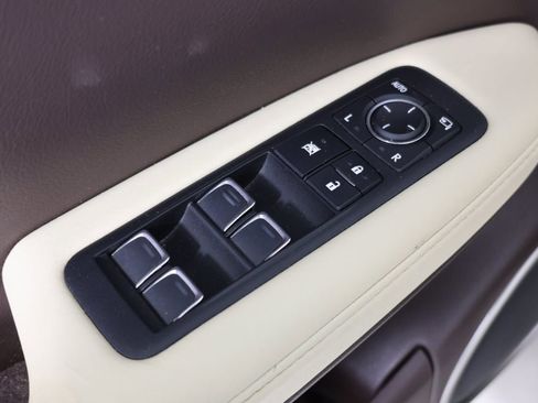 Used 2019 Lexus RX 450h AWD image 23