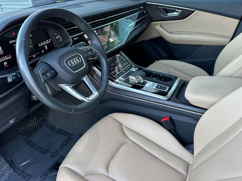 Used 2023 Audi Q8 Premium Plus w/ Premium Plus Package image 4