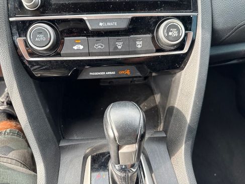 Used 2019 Honda Civic Sport image 24