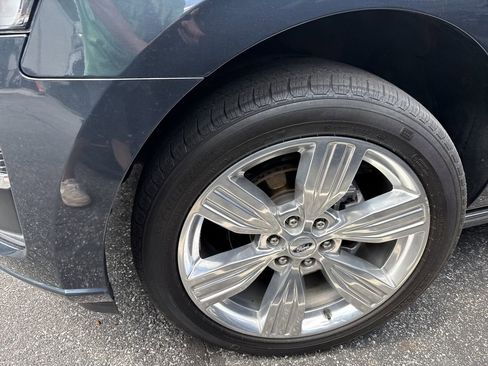Used 2022 Ford Expedition Max Platinum AWD/4WD image 8