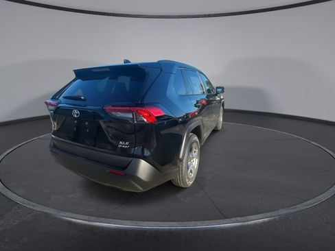 New 2025 Toyota RAV4 XLE image 6