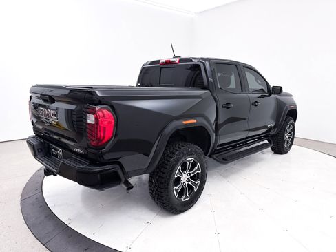 Used 2024 GMC Canyon AT4 w/ LPO, Off Road Lift Package image 21