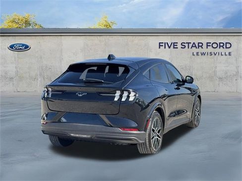 Used 2025 Ford Mustang Mach-E Premium image 5