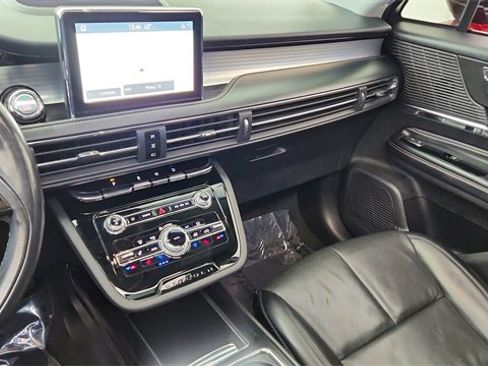 Used 2022 Lincoln Corsair Standard w/ Premium Package image 42