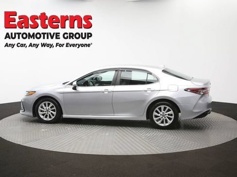 Used 2021 Toyota Camry LE FWD image 52