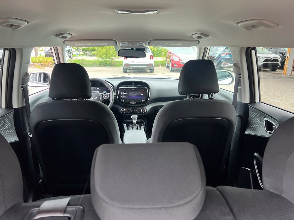 Certified 2023 Kia Soul S FWD image 13