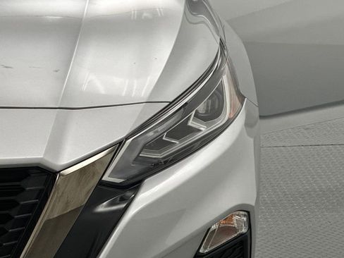 Used 2022 Nissan Altima 2.5 SR image 25
