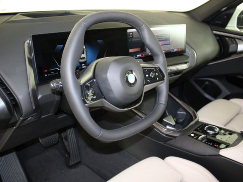 New 2026 BMW X3 xDrive30 w/ Premium Package image 4