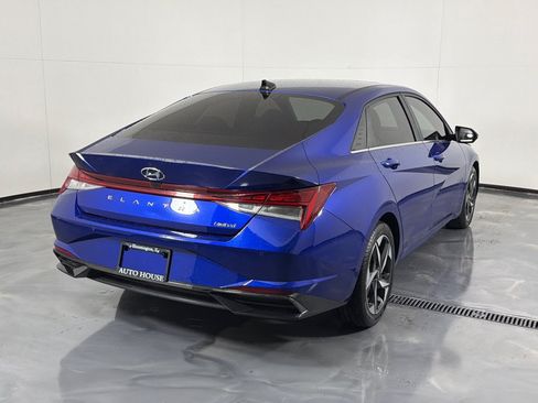 Used 2023 Hyundai Elantra Limited FWD image 5