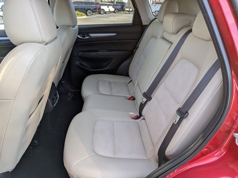 Used 2021 MAZDA CX-5 Touring image 17