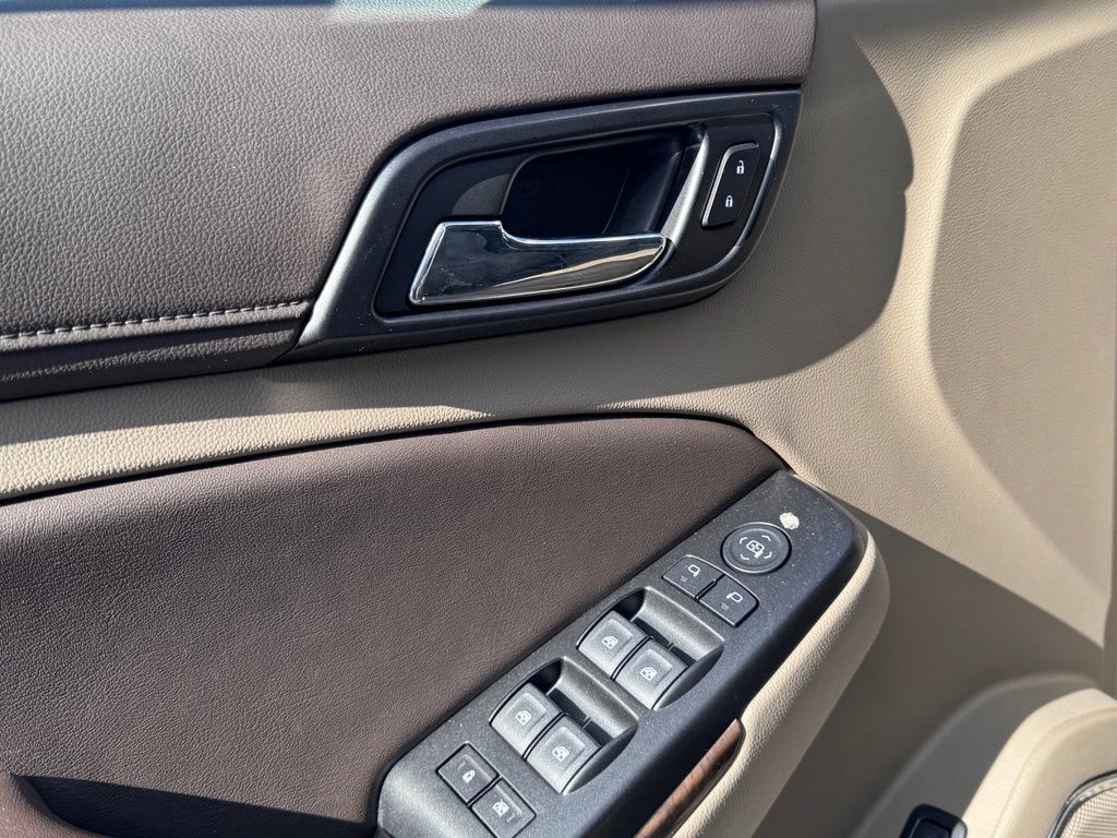 Used 2019 Chevrolet Tahoe LT AWD/4WD image 10