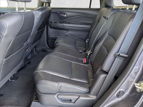 Used 2020 Honda Passport Touring image 19
