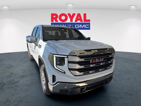 New 2026 GMC Sierra 1500 SLE w/ X31 Off-Road Package AWD/4WD image 2
