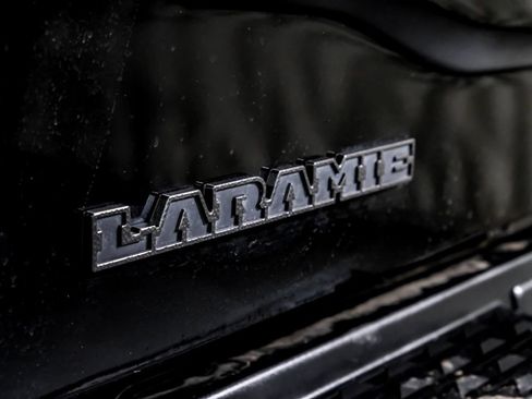 Used 2025 RAM 3500 Laramie AWD/4WD image 45