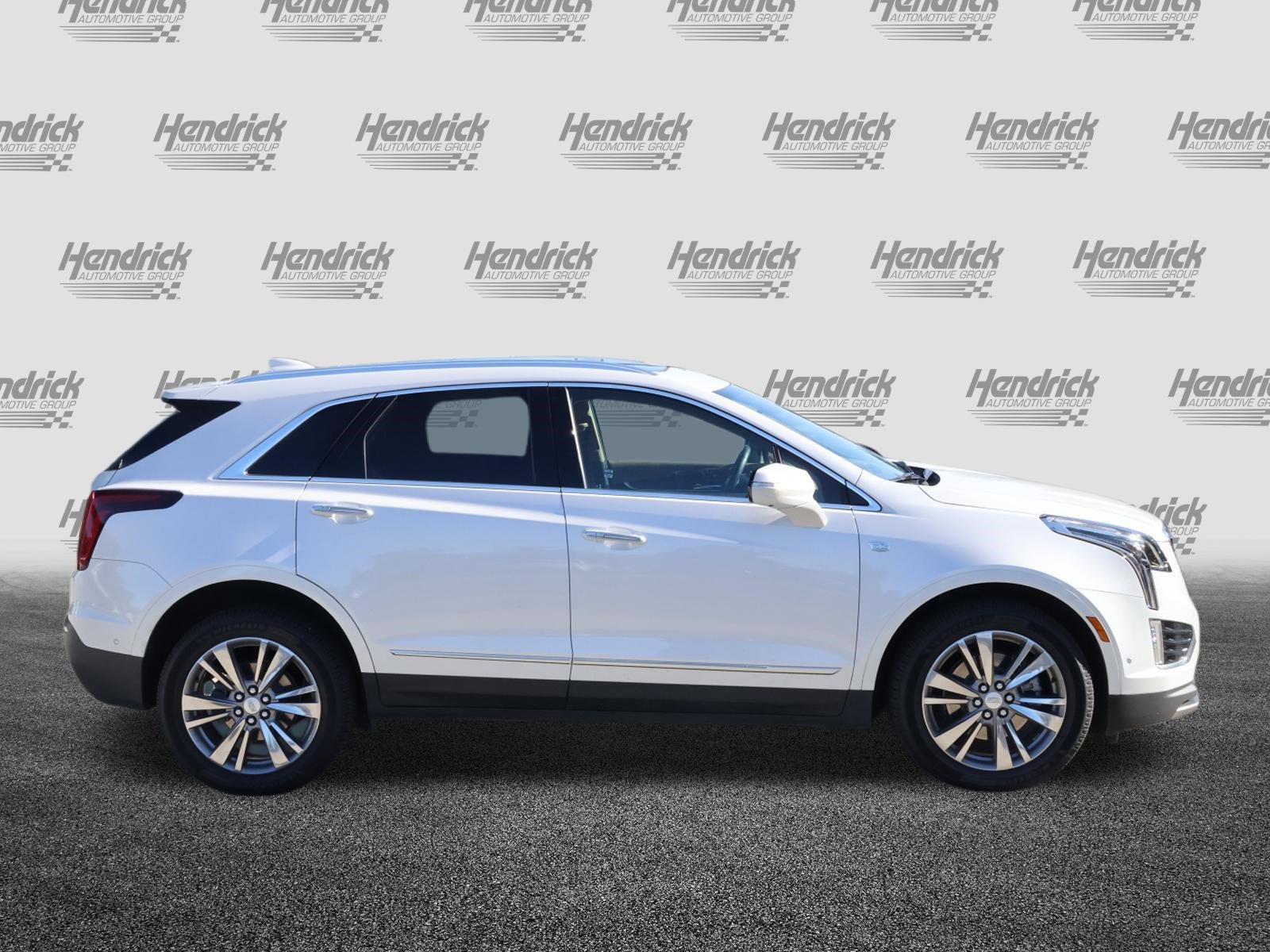 Used 2021 Cadillac XT5 Premium Luxury w/ Platinum Package FWD image 10