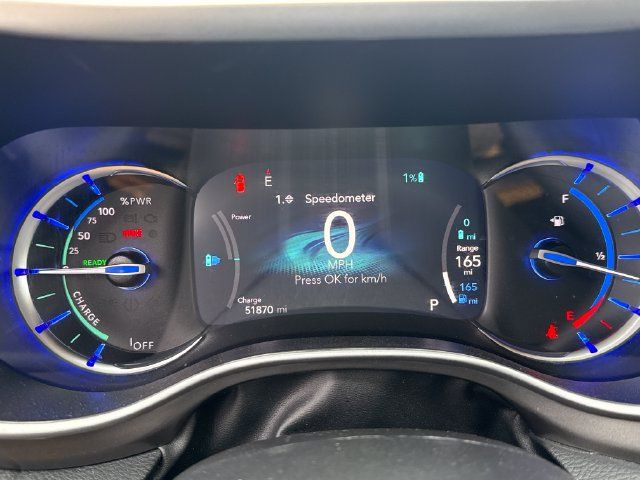 Used 2024 Chrysler Pacifica Limited FWD image 20