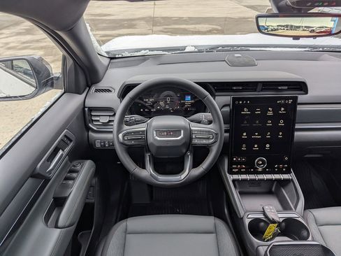 New 2026 GMC Terrain AT4 w/ Technology Package II image 3