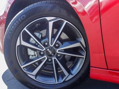 Used 2023 Kia Forte LXS w/ LXS Technology Package image 10