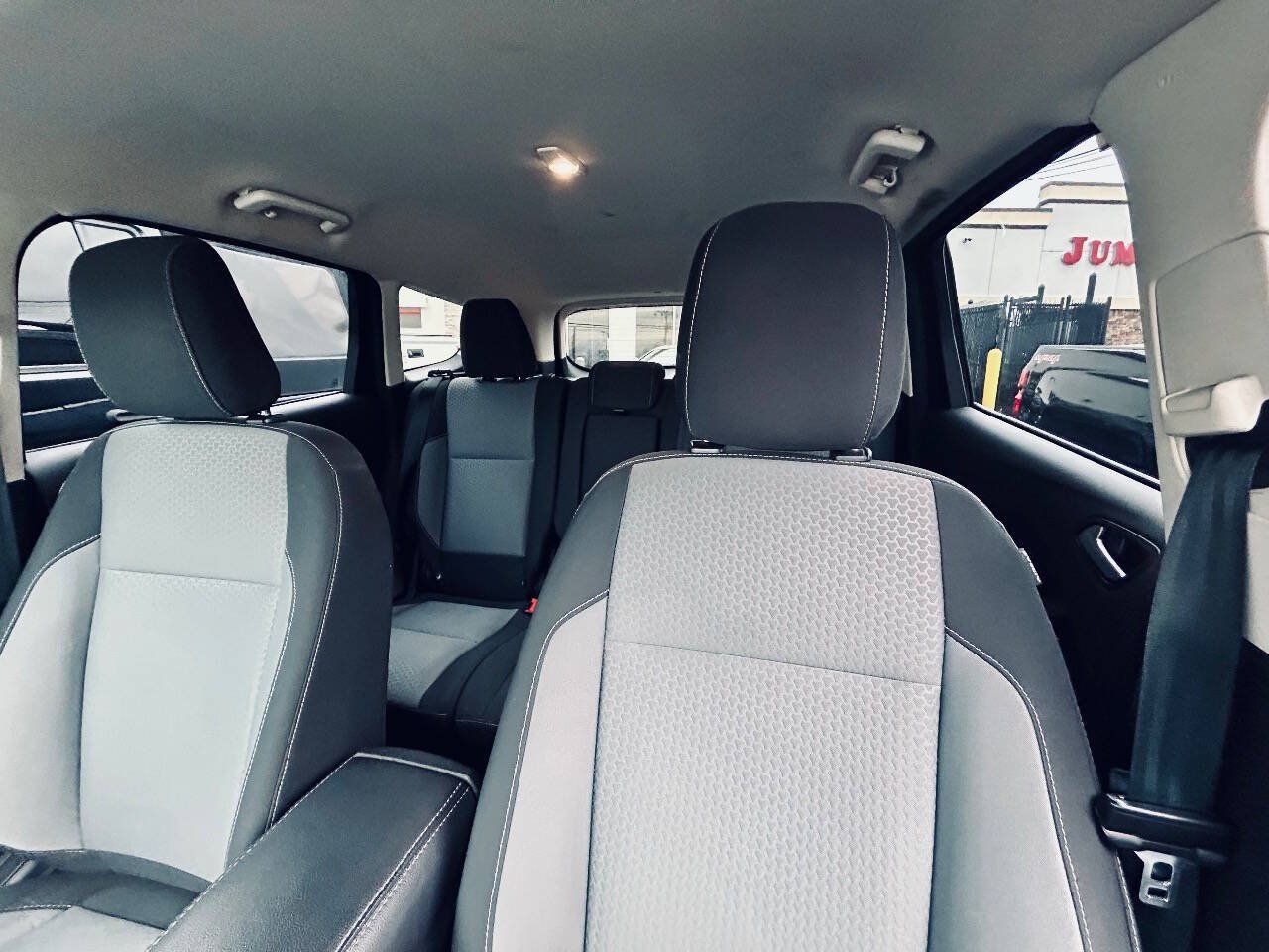 Used 2018 Ford Escape SE AWD/4WD image 12