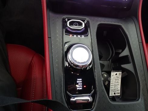 Used 2024 Jeep Wagoneer Launch Edition AWD/4WD image 12