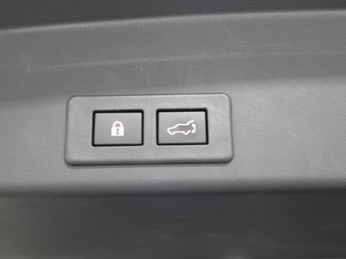 Used 2024 Subaru Ascent Premium w/ Convenience Package AWD/4WD image 22