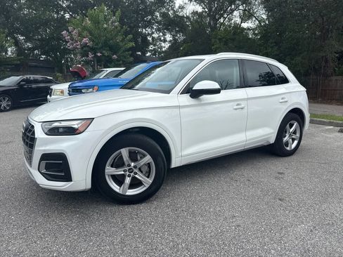 Used 2023 Audi Q5 2.0T Premium w/ Convenience Package AWD/4WD image 5