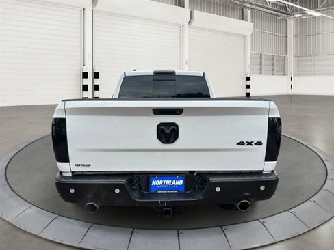 Used 2018 RAM 1500 Big Horn image 3