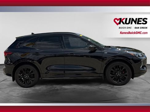 Used 2023 Ford Escape ST-Line Elite w/ Premium Technology Package AWD/4WD image 12