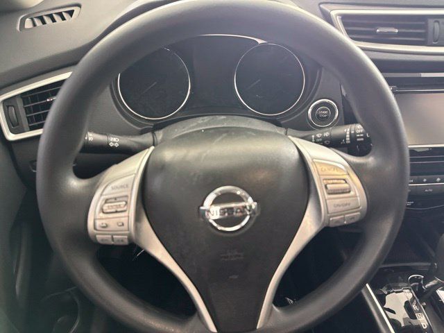 Used 2016 Nissan Rogue SV w/ SV Premium Package AWD/4WD image 24