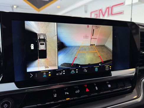 Certified 2025 Chevrolet Silverado 2500 High Country image 21