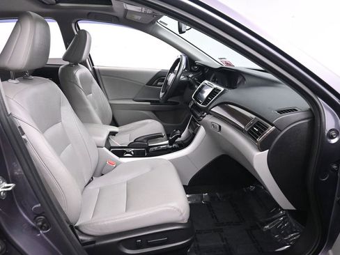 Used 2016 Honda Accord EX-L image 21