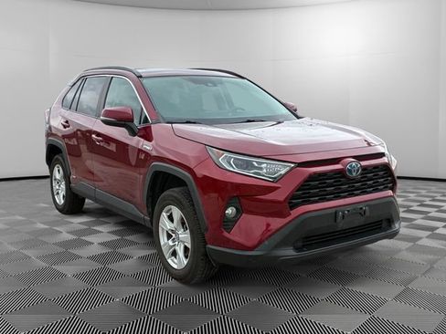 Used 2019 Toyota RAV4 XLE w/ Convenience Package AWD/4WD image 7
