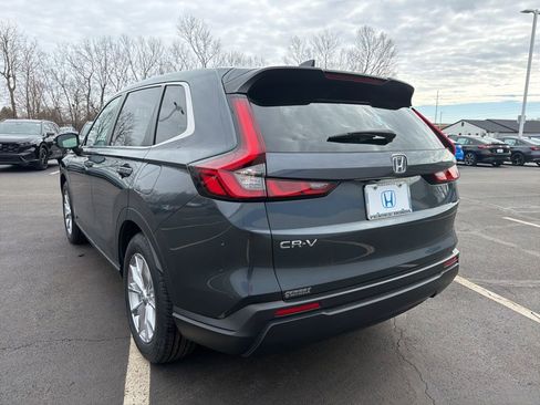 Certified 2023 Honda CR-V EX image 3