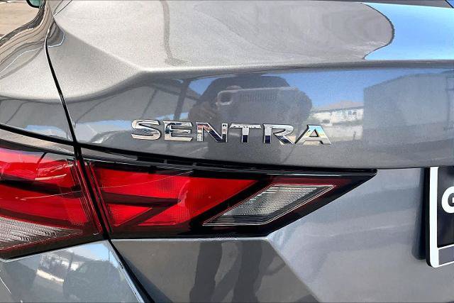 Certified 2022 Nissan Sentra SV FWD image 10