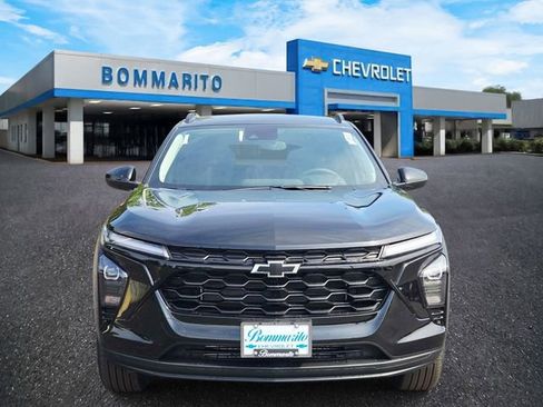 New 2026 Chevrolet Trax LT w/ Driver Confidence Package FWD image 5