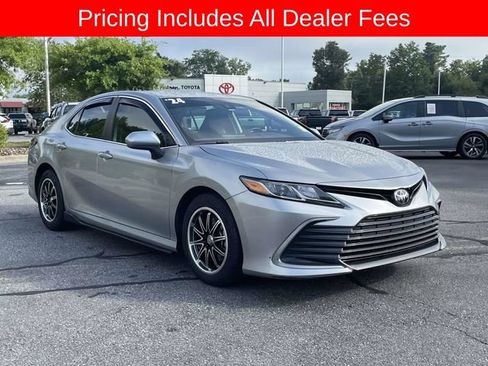 Used 2024 Toyota Camry LE FWD image 7