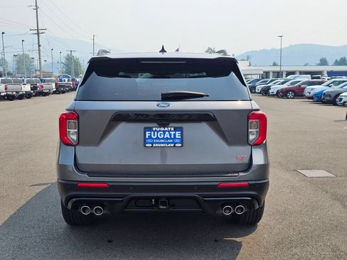 Used 2021 Ford Explorer ST w/ Equipment Group 401A AWD/4WD image 4