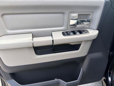Used 2012 RAM 1500 Outdoorsman RWD image 13