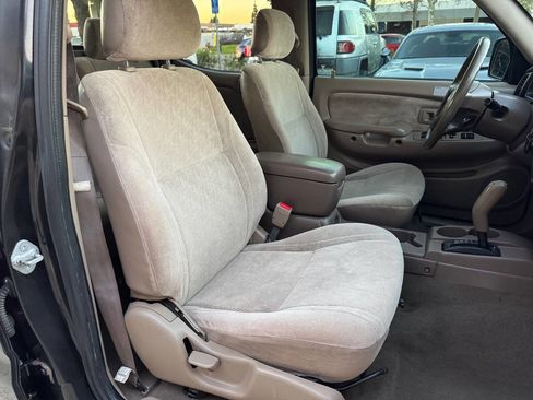 Used 2001 Toyota Tacoma PreRunner image 17
