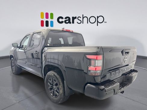 Used 2023 Nissan Frontier SV w/ Midnight Edition Package AWD/4WD image 3
