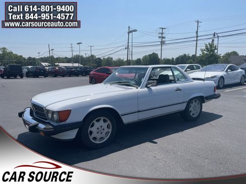 Used 1989 Mercedes-Benz 560 SL image 3