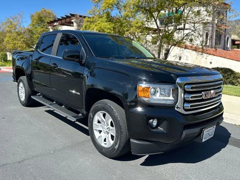 Used 2018 GMC Canyon SLE w/ SLE Convenience Package image 7